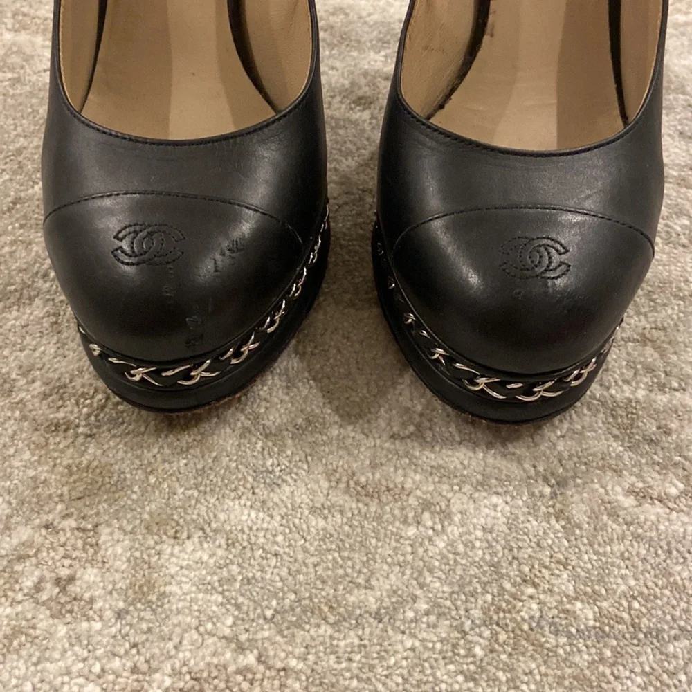Chanel pumps - Picture 3 of 6